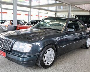 Mercedes-Benz Mercedes-Benz 300 CE 24V Cabriolet -5 Gang - Klima Gebrauchtwagen