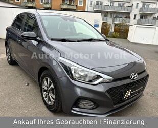 Hyundai Hyundai i20 YES! 1.Hand SHZ/LKRDHZ/APPLE/TMPMT/R-C Gebrauchtwagen