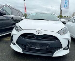 Toyota Toyota Yaris Comfort * AppleCar/Android * Schaltwi Gebrauchtwagen