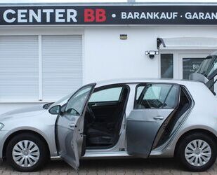 VW Volkswagen Golf VII Lim. Trendline BMT**21.600km** Gebrauchtwagen