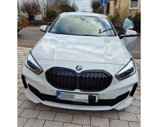 BMW BMW 118i M Sport - inkl Sommer-/Winterreifen Gebrauchtwagen