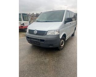 VW Volkswagen T5 Caravelle Transporter 9 sitzplätze Gebrauchtwagen