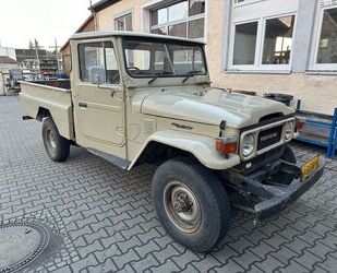 Toyota Toyota Land Cruiser FJ45 Gebrauchtwagen