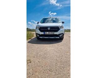 Dacia Dacia Lodgy TCe 115 Stepway Stepway Gebrauchtwagen