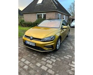 VW Volkswagen 1.5 TSI DSG Highline R-Optik AHK Pano V Gebrauchtwagen