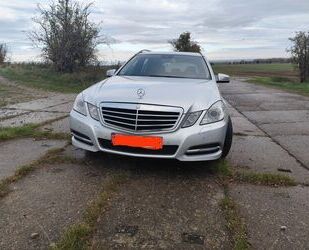 Mercedes-Benz Mercedes-Benz E 220 CDI T BlueEFFICIENCY AVANTGARD Gebrauchtwagen