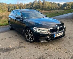 BMW BMW 530d xDrive Touring Sport Line, Pano, SHZ, AHK Gebrauchtwagen