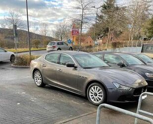 Maserati Maserati Ghibli 3.0 V6 Diesel Automatik - Gebrauchtwagen