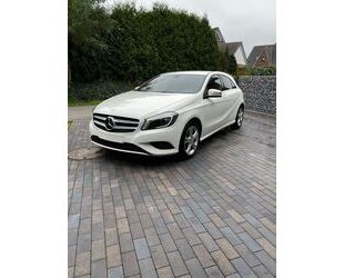 Mercedes-Benz Mercedes-Benz A 180 BlueEfficiency BiXenon Navi Gebrauchtwagen