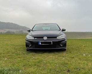 VW Volkswagen Golf VII 1.6 TDI R-Line Navi/Klima/Blue Gebrauchtwagen