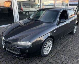 Alfa Romeo Alfa Romeo 147 1.6 TS ECO 16V Distinctive Gebrauchtwagen