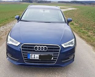 Audi Audi A3 1.6 TDI Attraction Sportback Attraction Gebrauchtwagen