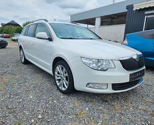 Skoda Skoda Superb 2.0 TDI 125kW Elegance Combi.Tüv.Neu. Gebrauchtwagen