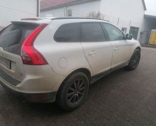 Volvo Volvo XC60 D5 AWD Geartronic Momentum Momentum Gebrauchtwagen