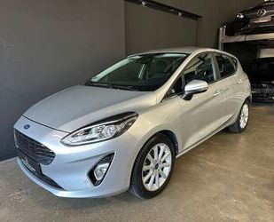 Ford Ford Fiesta Titanium CAM/NAVI/2.HAND/SHZ Gebrauchtwagen