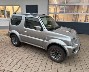 Suzuki Suzuki Jimny Style 4x4 Klima Sitzheizung AHK 1.Han Gebrauchtwagen