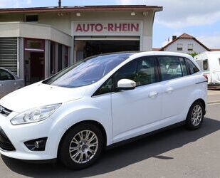 Ford Ford Grand C-Max Titanium AHK Pano Klima TÜV 5/25 Gebrauchtwagen