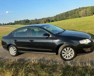 VW Volkswagen Passat 1.6 FSI Limousine Gebrauchtwagen