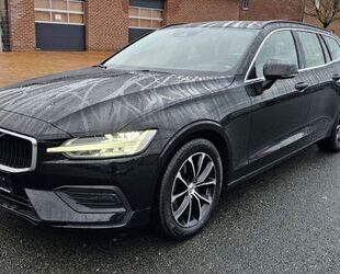 Volvo Volvo V60 KombiB4 Momentum Pro Kamera Navi Mild Hy Gebrauchtwagen