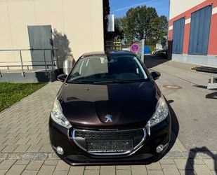 Peugeot Peugeot 208 Klima 131.000 km euro5 TÜV Gebrauchtwagen