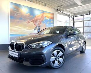 BMW BMW 118i Aut. NAVI+KAM+AHK+SPUR+TEMP+SITZH+PDC+DAB Gebrauchtwagen