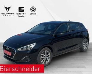 Hyundai Hyundai i30 1.4 Trend 16 Navi Kamera PDC SHZ Gebrauchtwagen