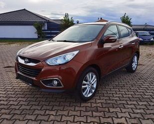 Hyundai Hyundai ix35 Premium Allrad / Klimaaut./4xSitzh./A Gebrauchtwagen