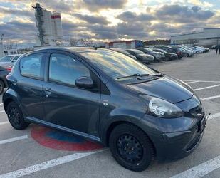 Toyota Toyota Aygo AYGO Cool/Klima/El.Fenster/Tüv 11/2025 Gebrauchtwagen