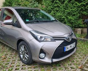 Toyota Toyota Yaris 1.3 Liter Automatik/ServiceNeu/Allwet Gebrauchtwagen