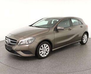 Mercedes-Benz Mercedes-Benz A 180 *Navigation*Spurh.*PDC*SHZ*ACC Gebrauchtwagen