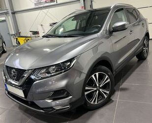 Nissan Nissan Qashqai 1.3 **Navi*Kamera*SHZ*PDC*Temp** Gebrauchtwagen