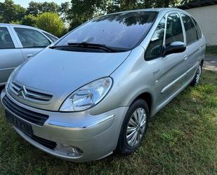 Citroen Citroën Xsara Picasso 1.6 16V Confort Confort Gebrauchtwagen