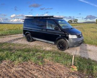 VW Volkswagen T5 Transporter/Camper/8-fach bereift/Va Gebrauchtwagen