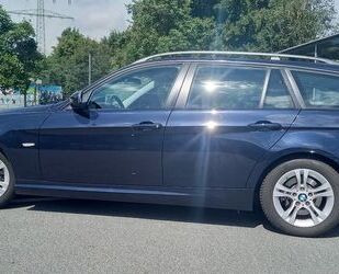 BMW BMW 320i Touring - Automatik Gebrauchtwagen