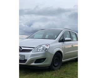 Opel Opel Zafira B 1,8 L LPG + Benzin 140 PS 7 ... Gebrauchtwagen