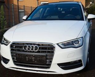 Audi Audi A3 /S line//Automatik/LED/Panoramadach/Navi/ Gebrauchtwagen