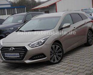 Hyundai Hyundai i40 cw blue Premium Aut./Leder/Nav/Xen/PDC Gebrauchtwagen