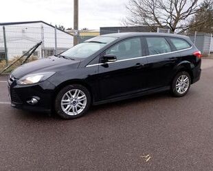 Ford Ford Focus Turnier Titanium 1,0 Ecoboost 125PS Gebrauchtwagen