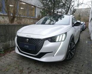 Peugeot Peugeot 208 Allure PureTech 100 EAT8 NAVI ACC LED Gebrauchtwagen