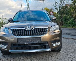 Skoda Skoda Yeti Elegance 4x4, Top Zustand Gebrauchtwagen