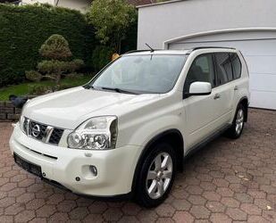 Nissan Nissan X-Trail LE 4X4,AUTOMATIK,AHK,Grüne Plakette Gebrauchtwagen