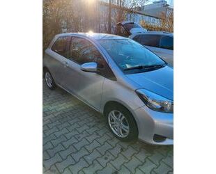 Toyota Toyota Yaris 1,33-l-Dual-VVT-i Life Life Gebrauchtwagen