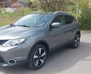 Nissan Nissan Qashqai 1.6 dCi DPF Stdhz. 8xBereift 1.Hand Gebrauchtwagen