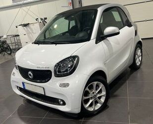 Smart Smart ForTwo EQ Automatik **Navi*SHZ*Klima*Temp*AL Gebrauchtwagen