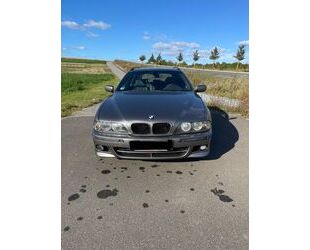 BMW BMW 520i touring - M Paket- Individual Farbe Gebrauchtwagen