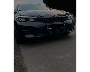 BMW BMW 318i Sport Line Automatik Sport Line Gebrauchtwagen