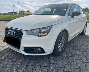 Audi Audi A1 1.2 TFSI Attraction Attraction Gebrauchtwagen