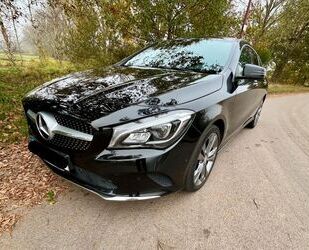 Mercedes-Benz Mercedes-Benz CLA 200 Shooting Brake 7G-DCT Gebrauchtwagen