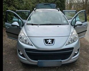 Peugeot Peugeot 207 SW 95 VTi top Zustand Gebrauchtwagen