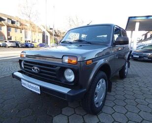 Lada Lada Niva 1,7 Legend 4x4 Allrad Bluetooth Trenngit Gebrauchtwagen